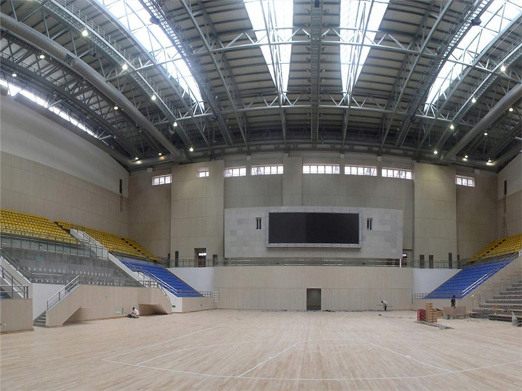 华蓥体育委员会运动场